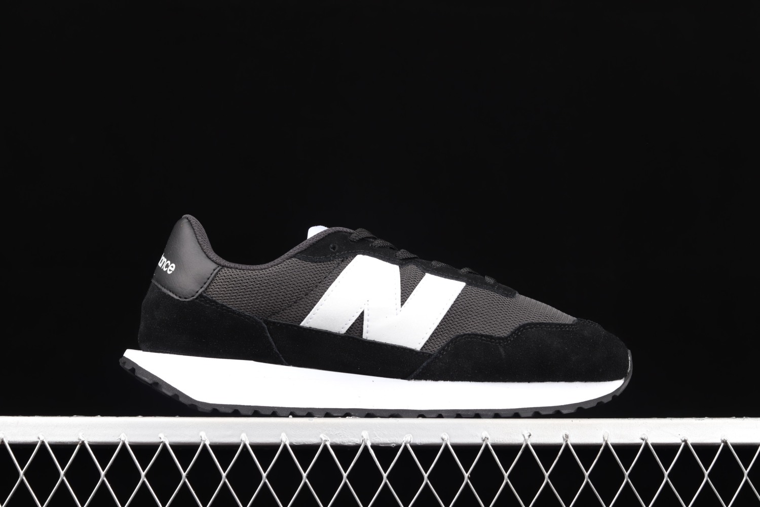 New Bal*nce 237 Black White MS237CC