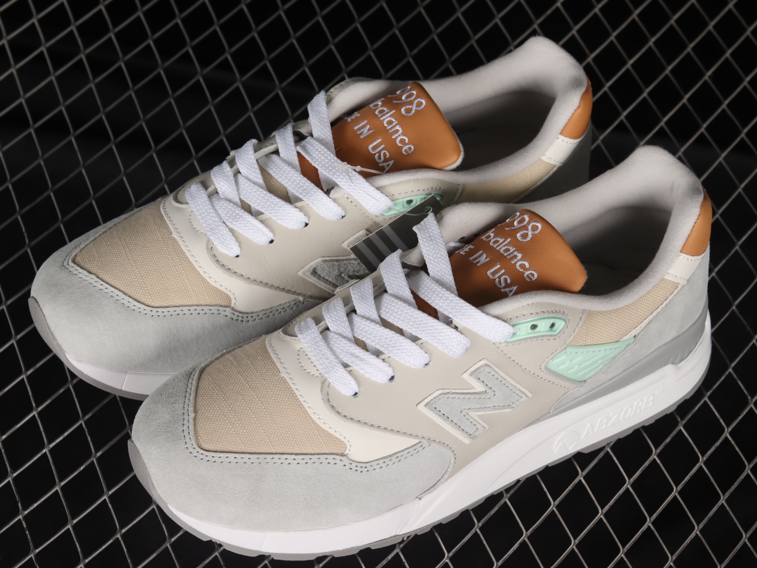 New Bal*nce 998 White Tan M998ENE