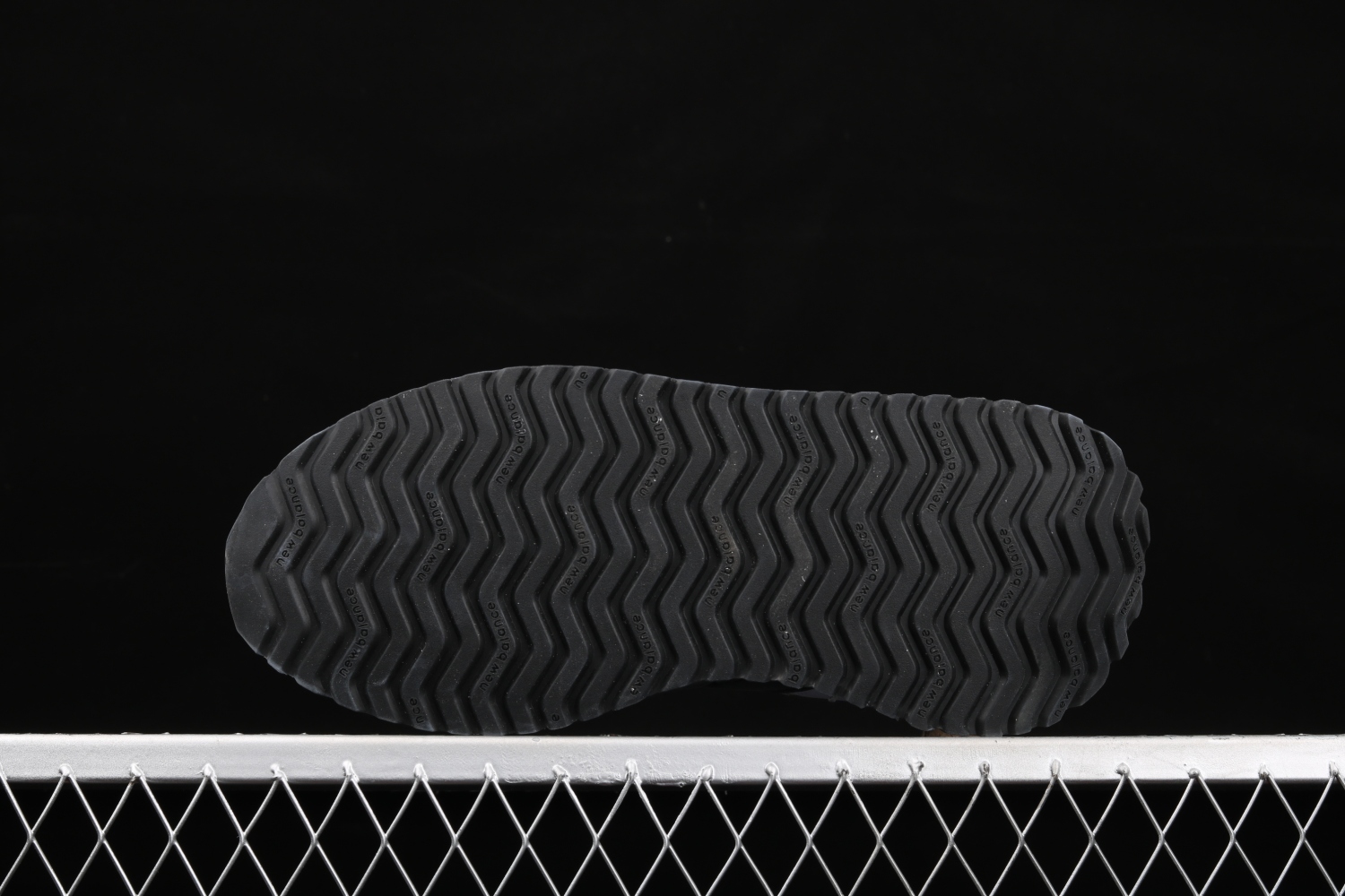 New Bal*nce 237 Beige Black MS237CB