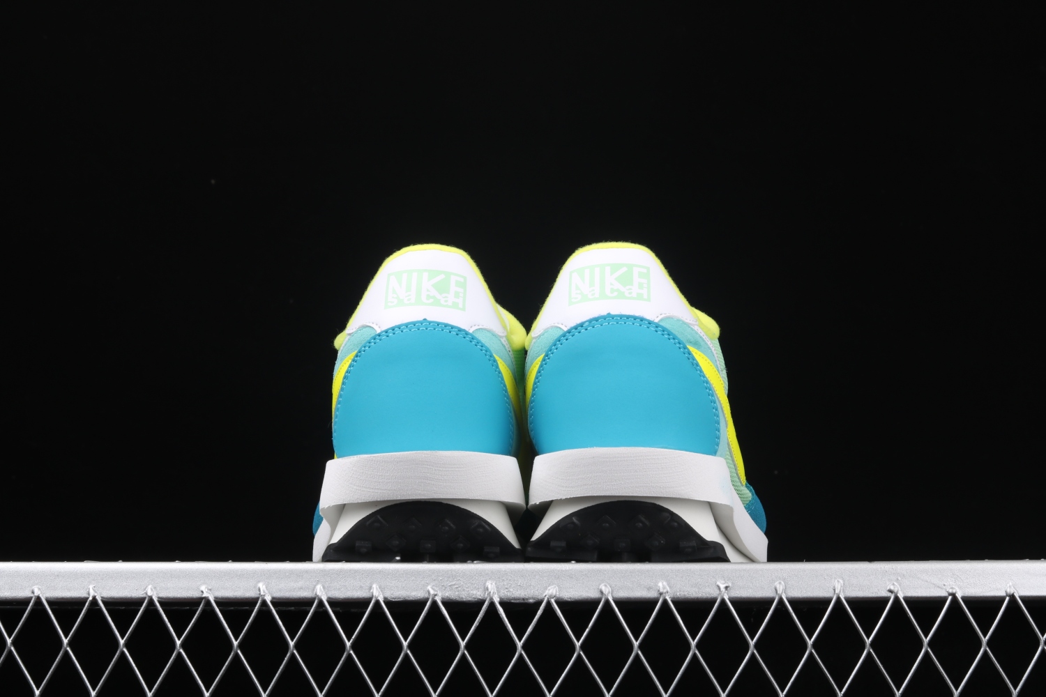 SACAI x NIKE LDV Waffle BV0073-600