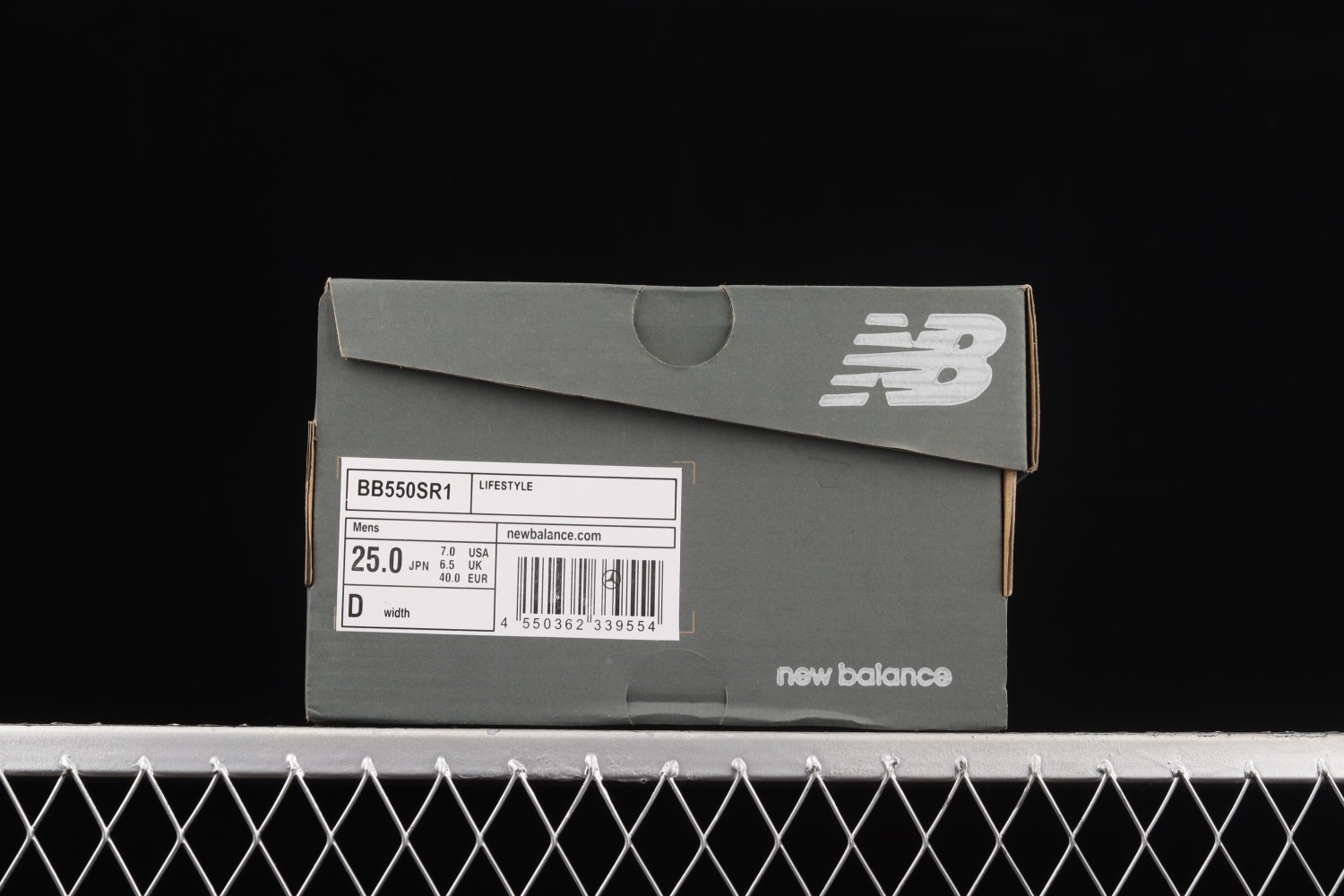 New Bal*nce 550 Shadow BB550SR1