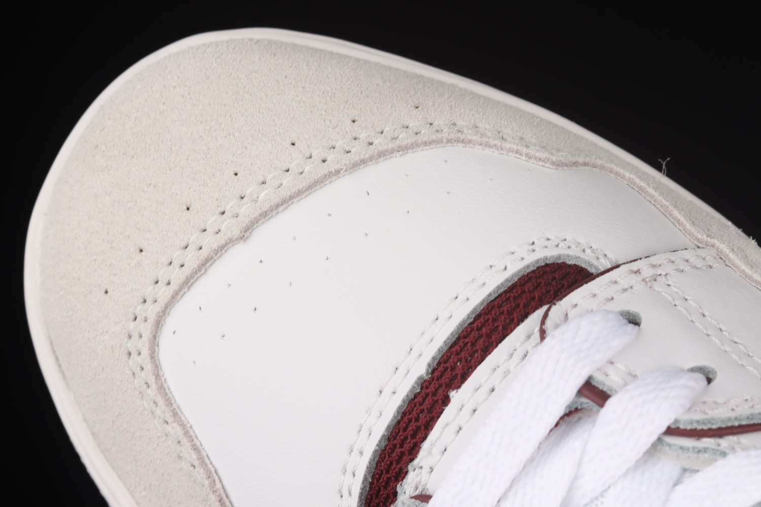 New Bal*nce 550 Sea Salt Burgundy BB550LI1