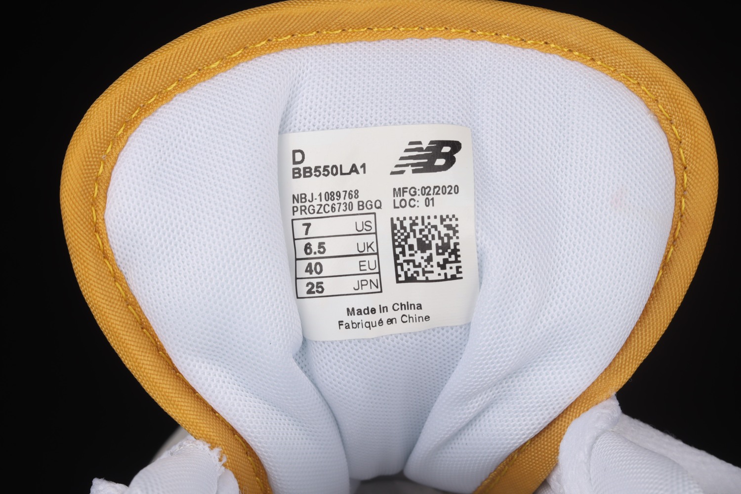 New Bal*nce 550 Sea Salt Varsity Gold BB550LA1