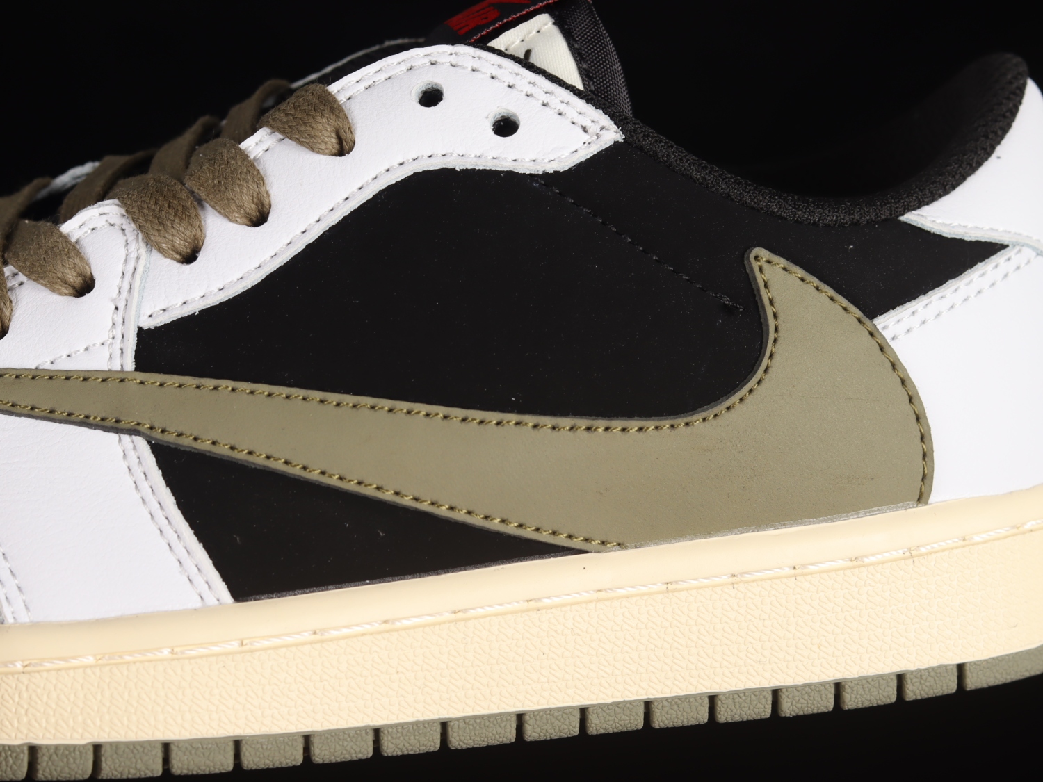 Jordan 1 Retro Low OG SP Travis Scott Olive DZ4317-106