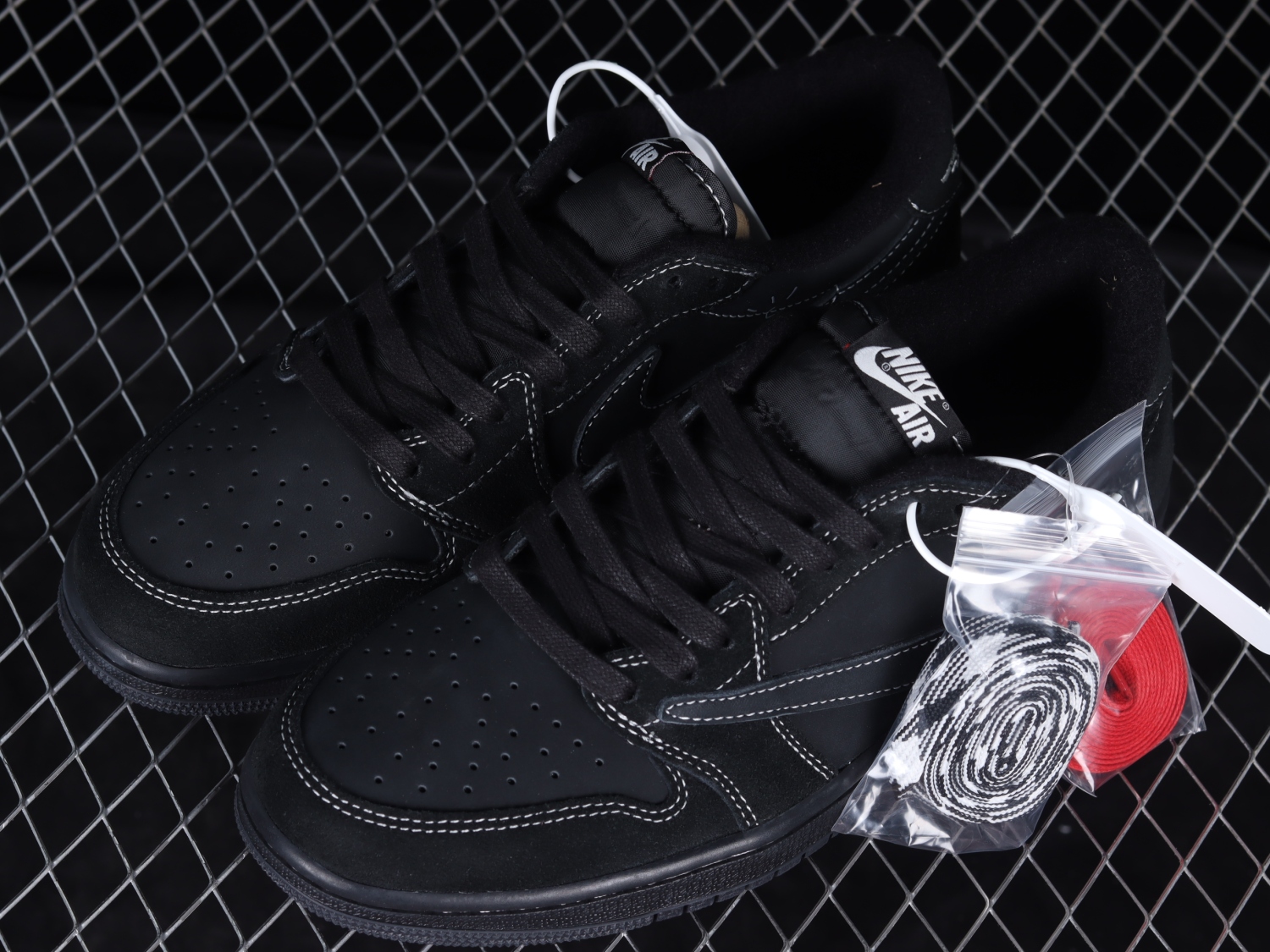 Jordan 1 Retro Low OG SP Travis Scott Black Phantom DM7866-001