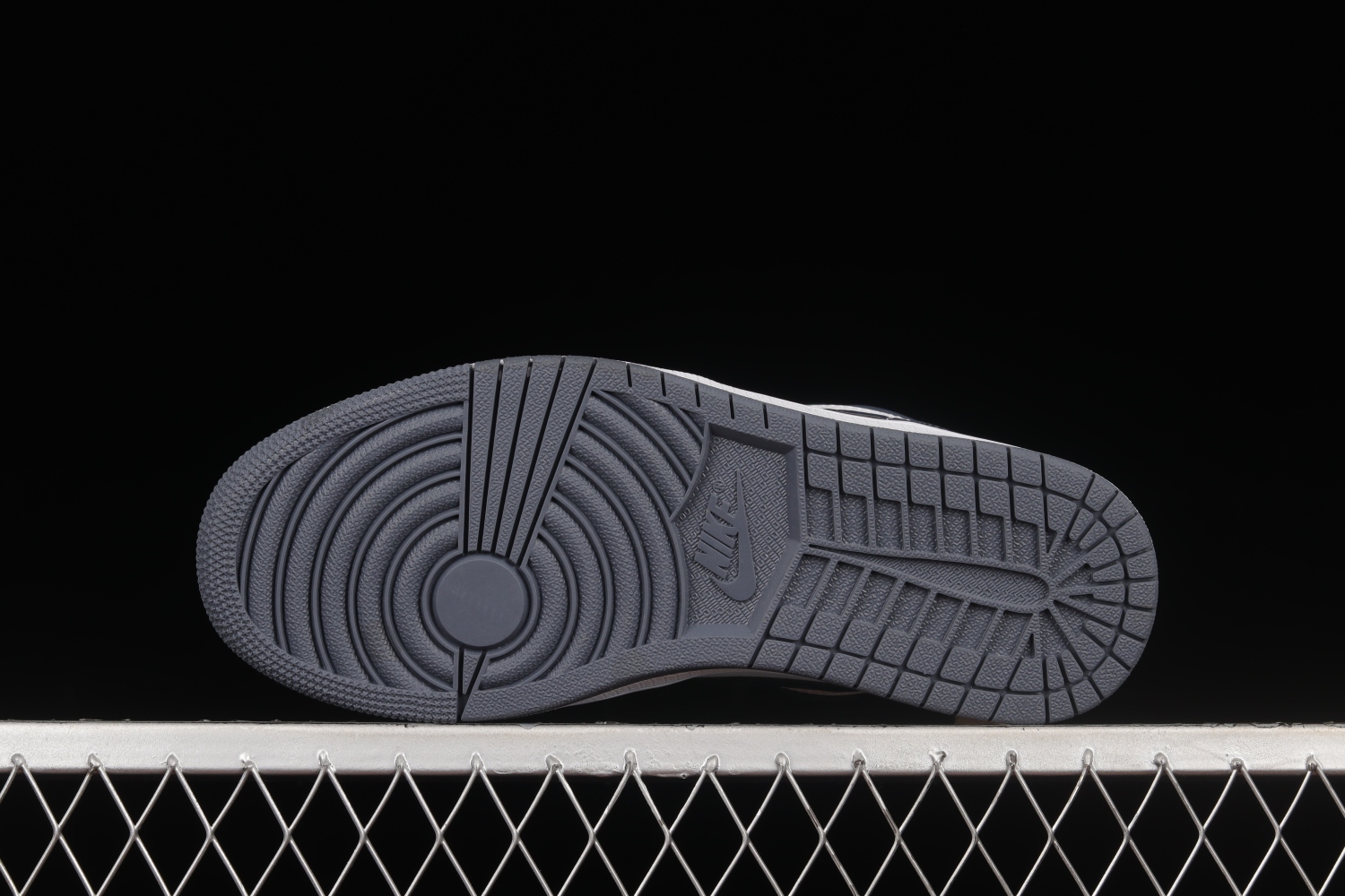 Jordan 1 Low Ashen Slate 553558-414