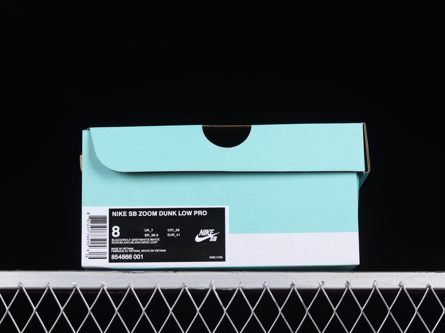Nike SB Zoom Dunk Low Pro Black Wolf Grey White 854866-001