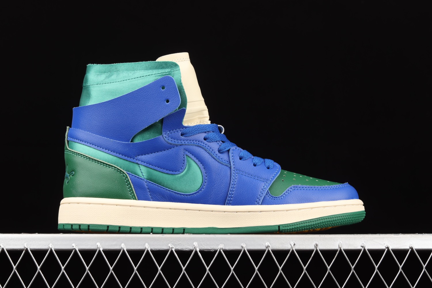 Jordan 1 High Zoom Air CMFT Aleali May Califia (W) DJ1199-400