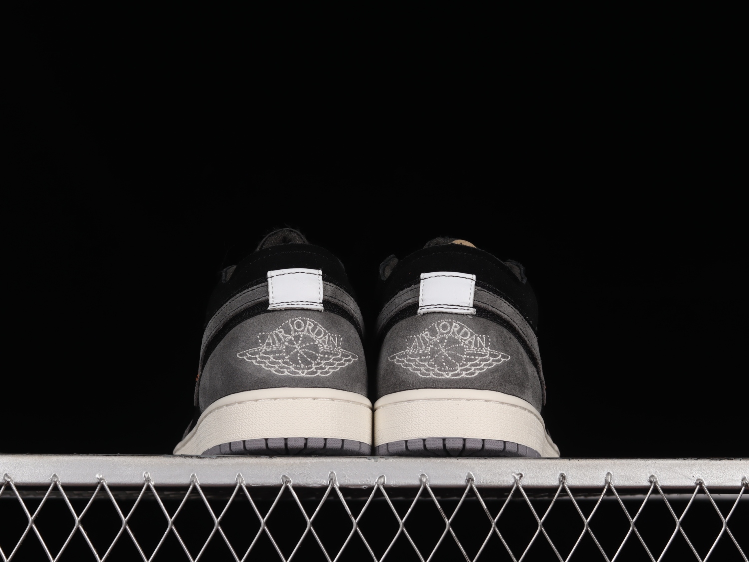 Jordan 1 Low Craft Inside Out Black DN1635-001