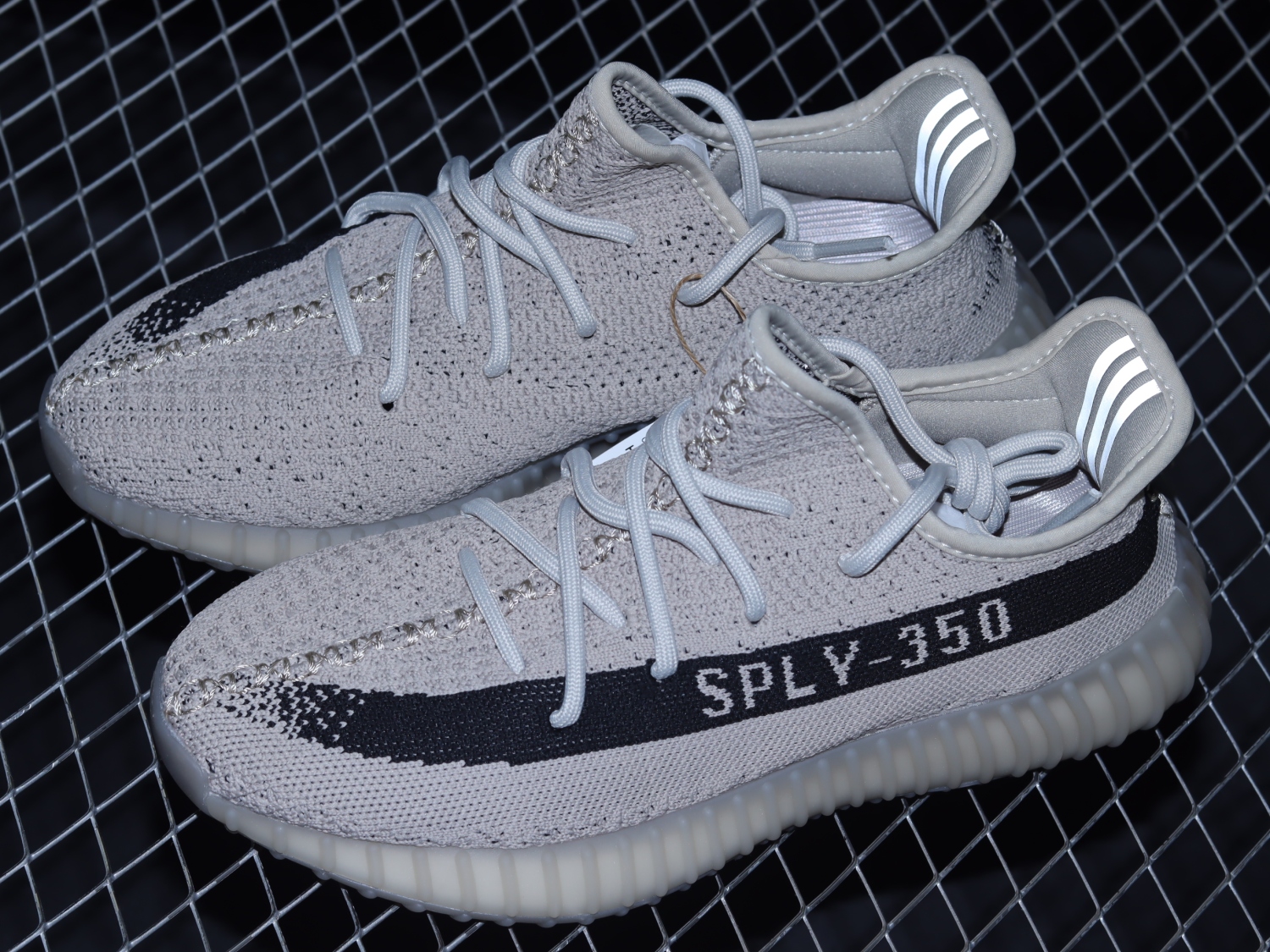 adidas Yeezy Boost 350 V2 Slate HP7870