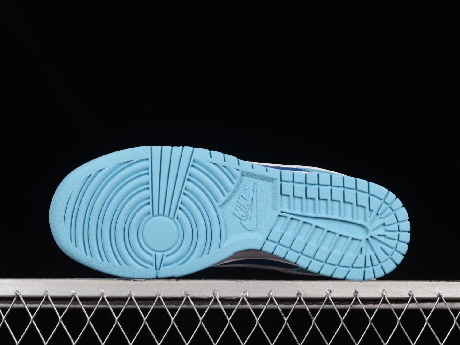 Nike Dunk Low Retro QS Argon (2022) DM0121-400