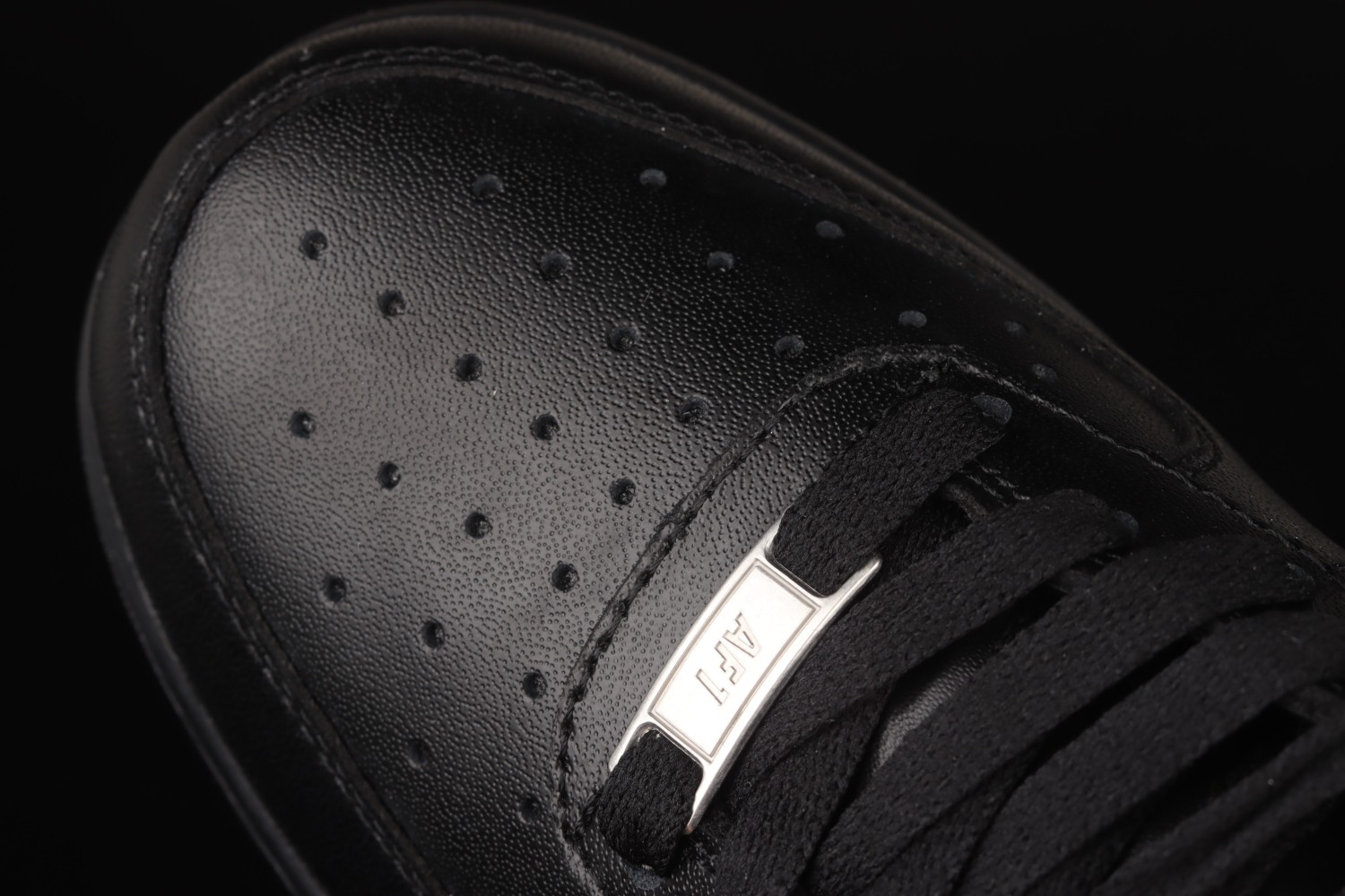 Nike Air Force 1 Low Black 315115-038