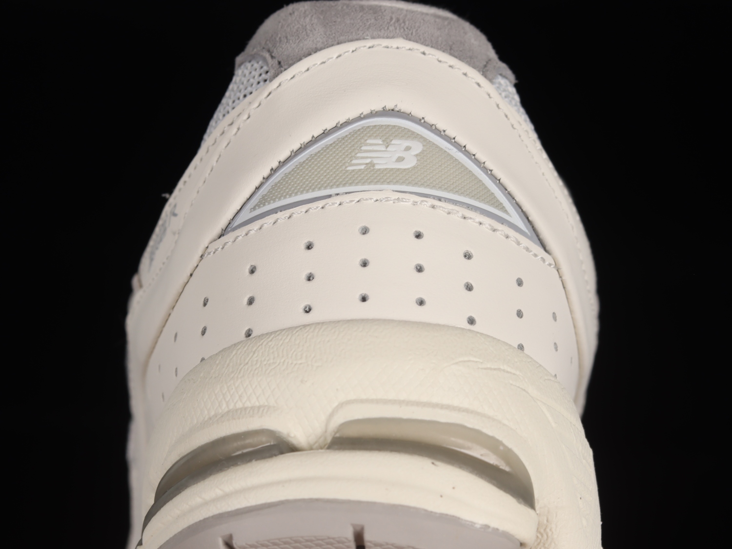 New Bal*nce 2002R White Sea Salt M2002RWP