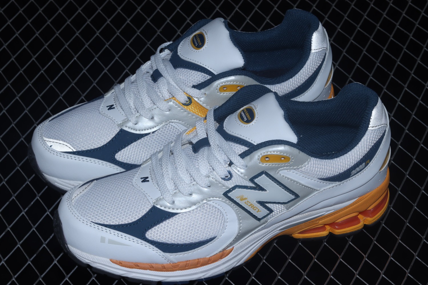 New Bal*nce 2002R White Lagoon M2002RLA