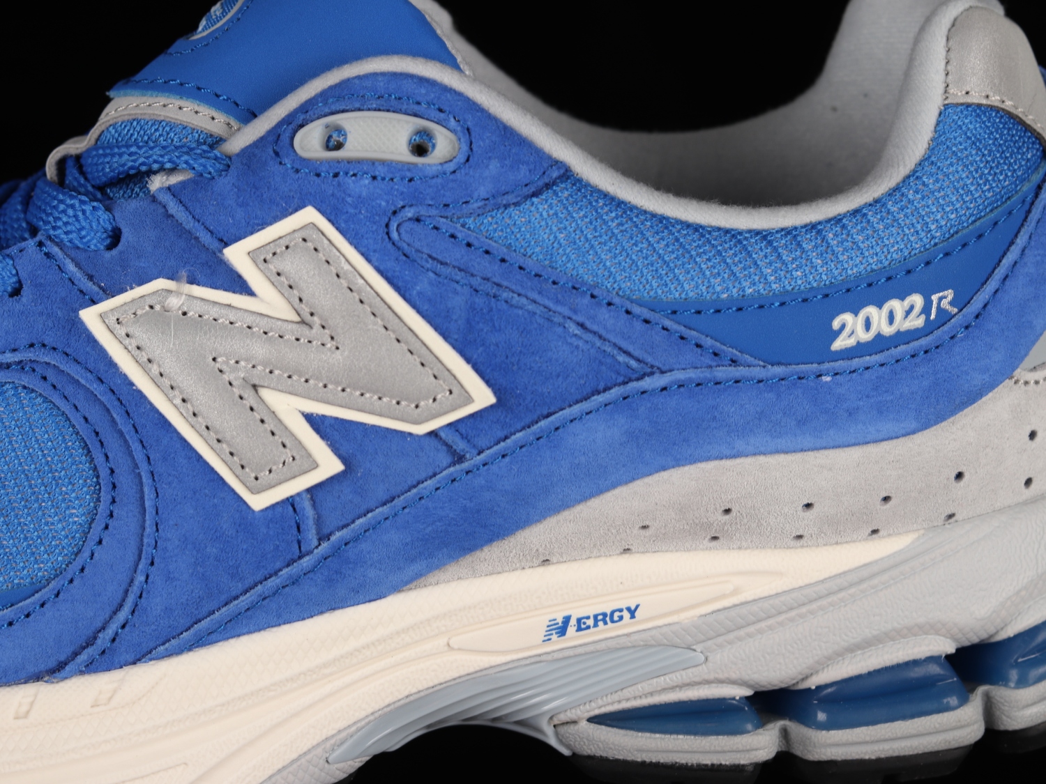 New Bal*nce 2002R Sport Royal M2002RHU