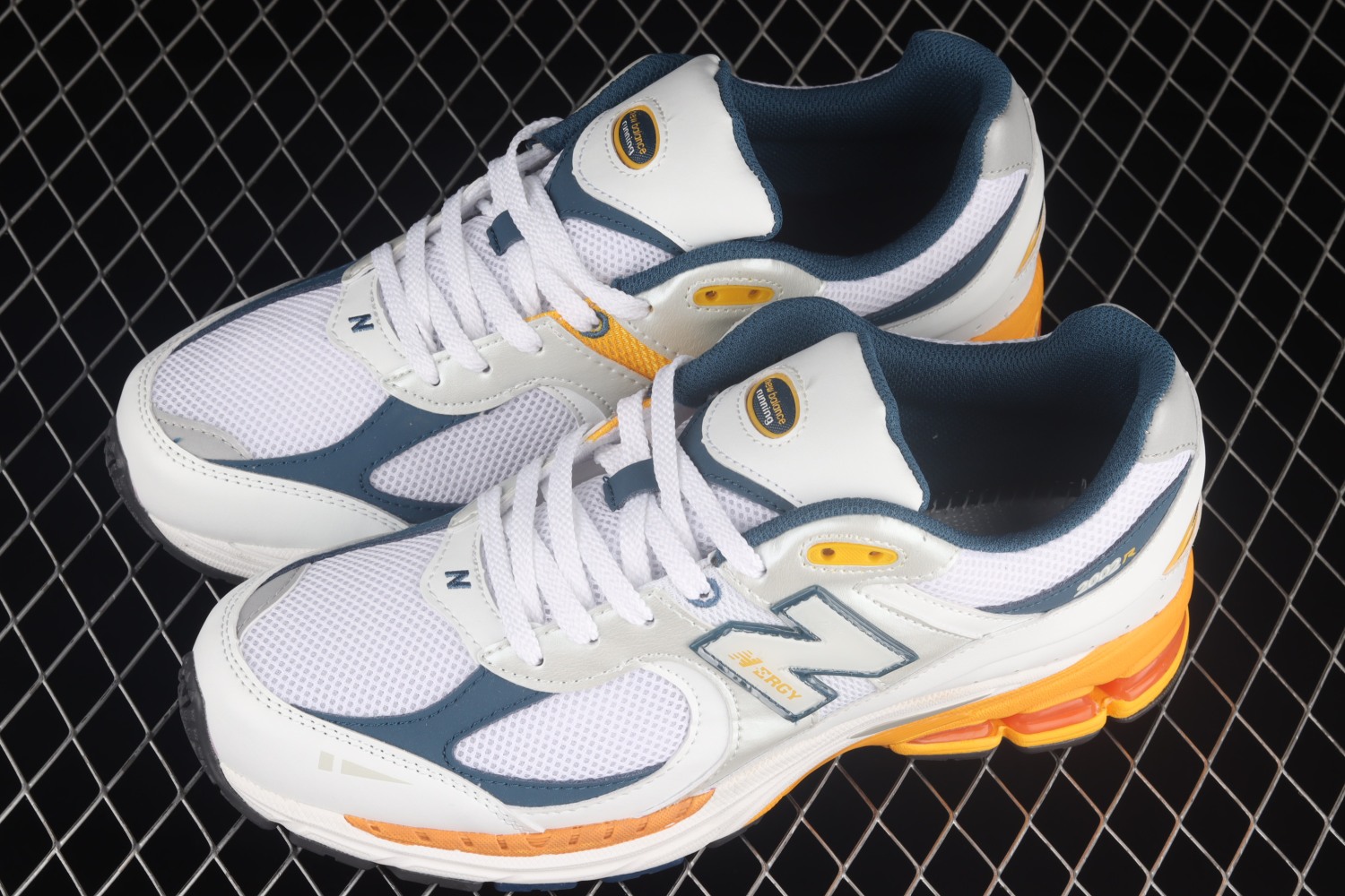 New Bal*nce 2002R White Lagoon M2002RLA
