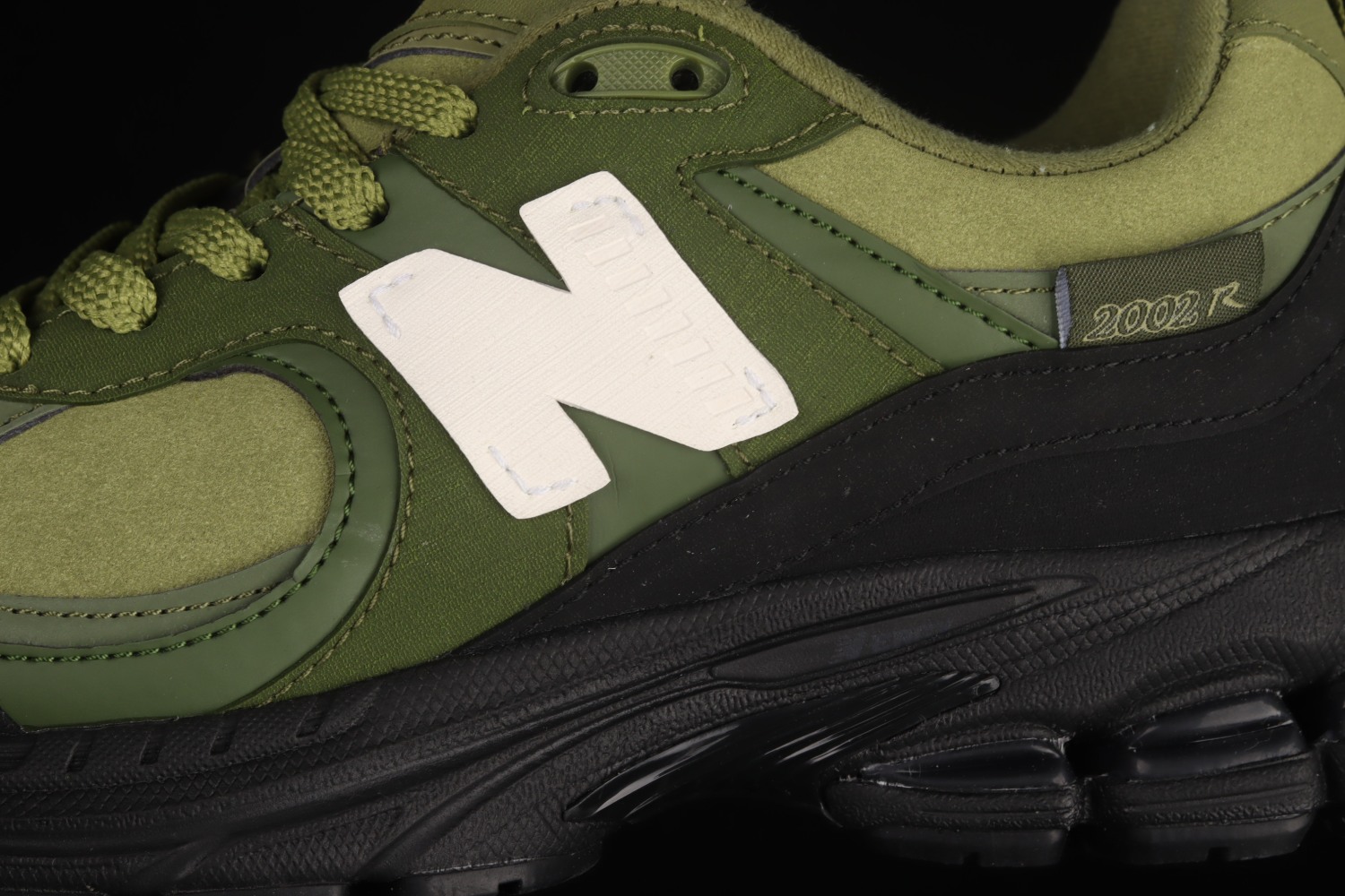 New Bal*nce 2002R The Basement Olive Black M2002RBB