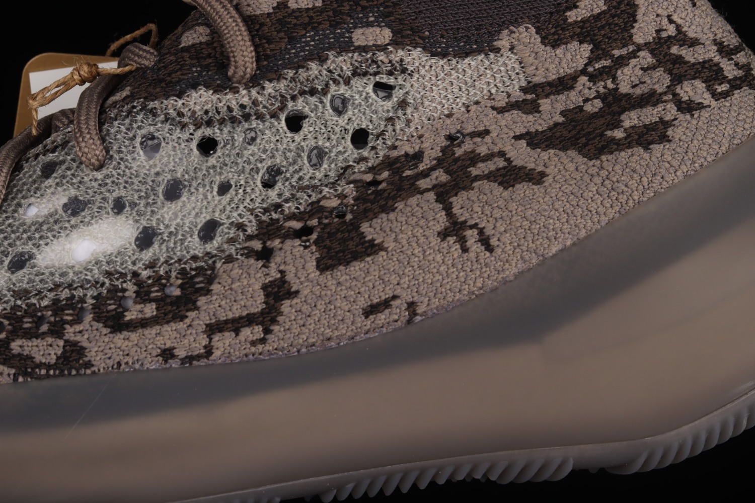 adidas Yeezy Boost 380 Stone Salt GZ0472