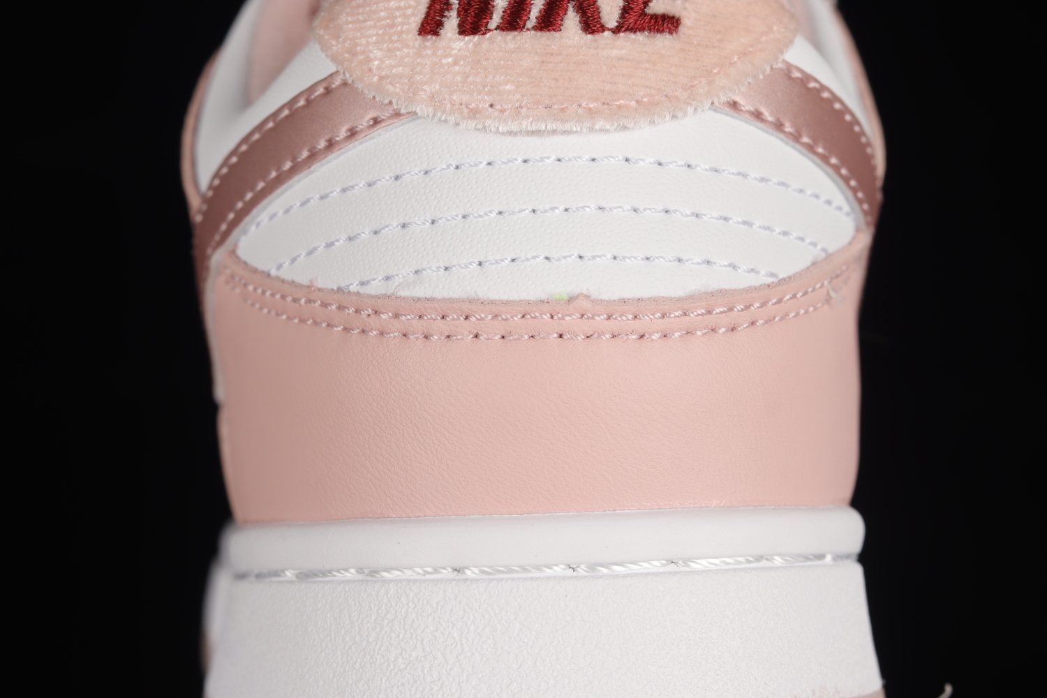 Nike Dunk Low Pink Velvet (GS) DO6485-600