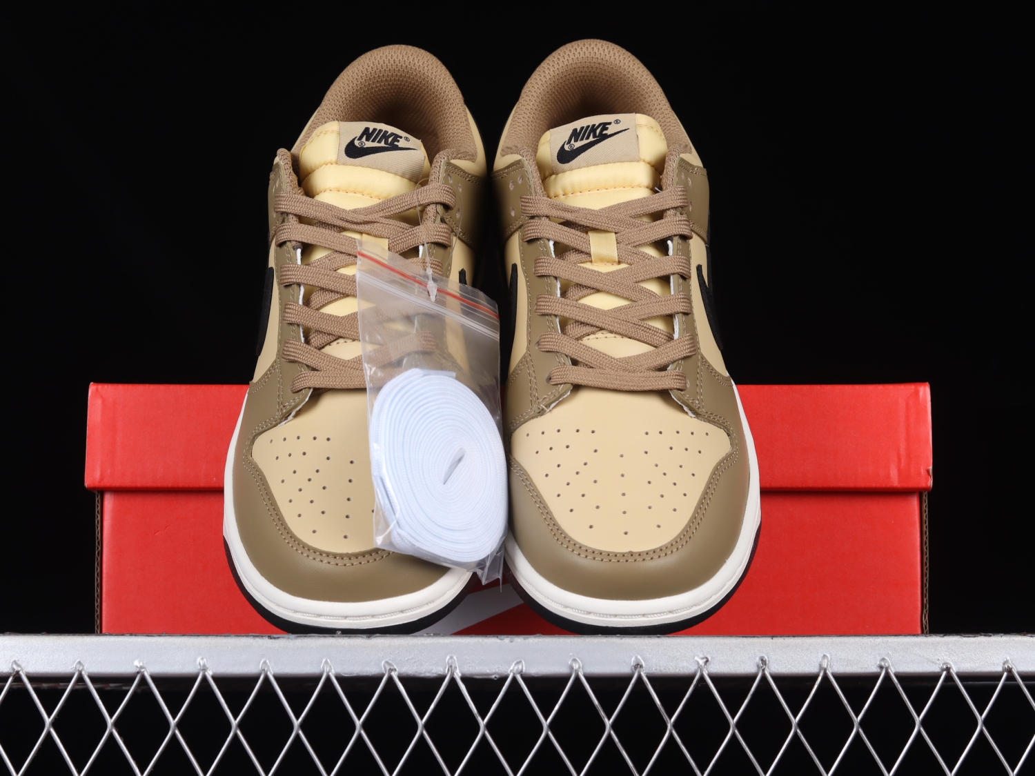 Nike Dunk Low Dark Driftwood (W) DD1503-200