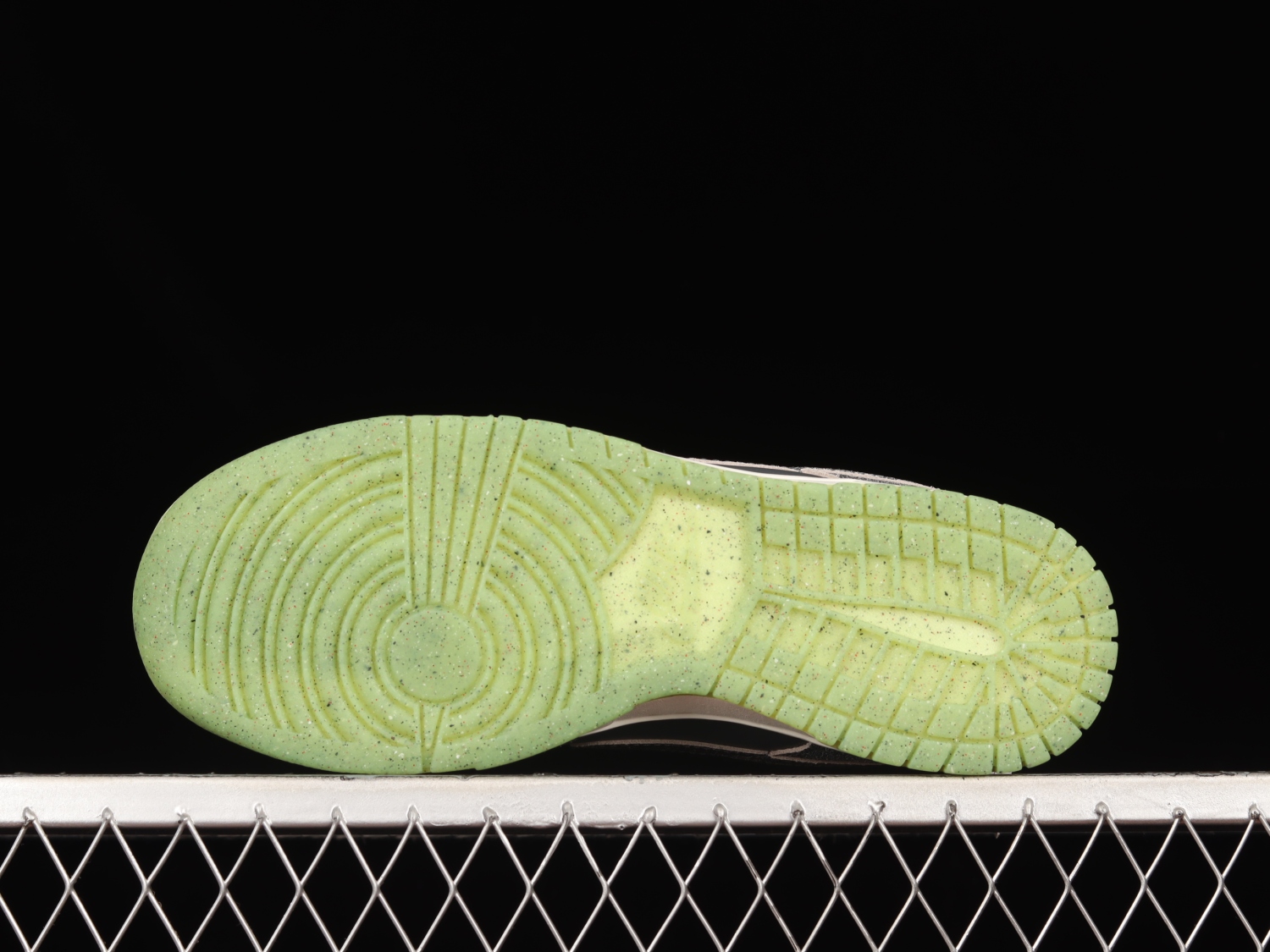 Nike Dunk Low Retro PRM Halloween (2022) DQ7681-001