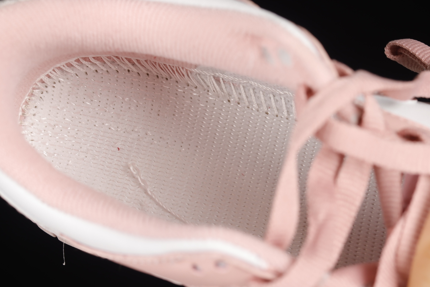Nike Dunk Low Pink Velvet (GS) DO6485-600
