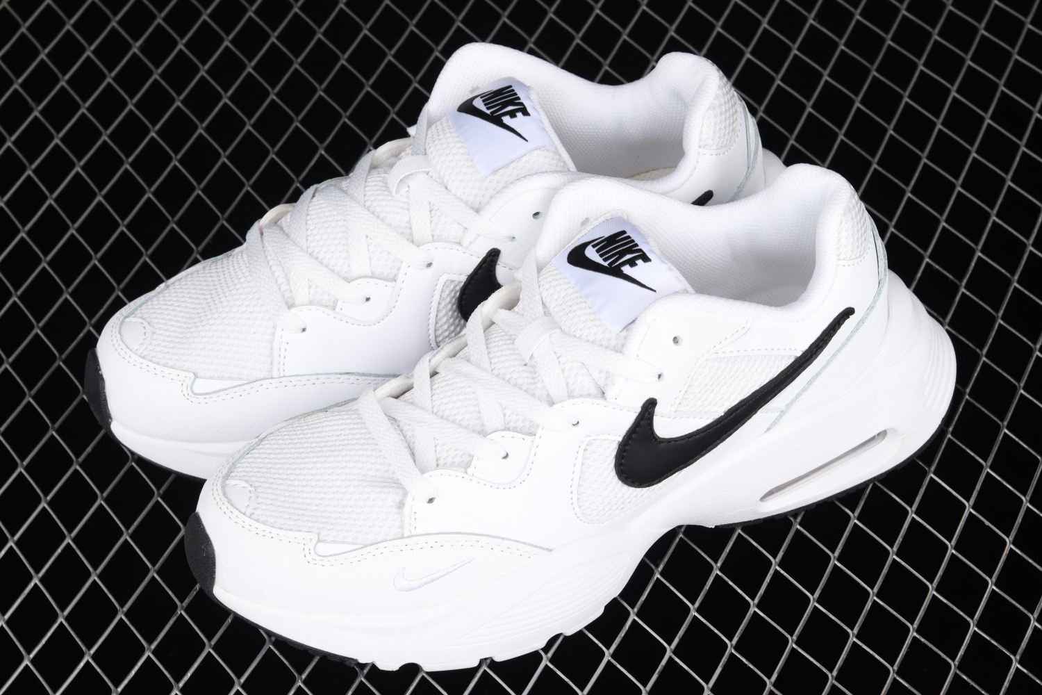 Nike Air Max Fusiong White Black Shoes  CJ1671-100