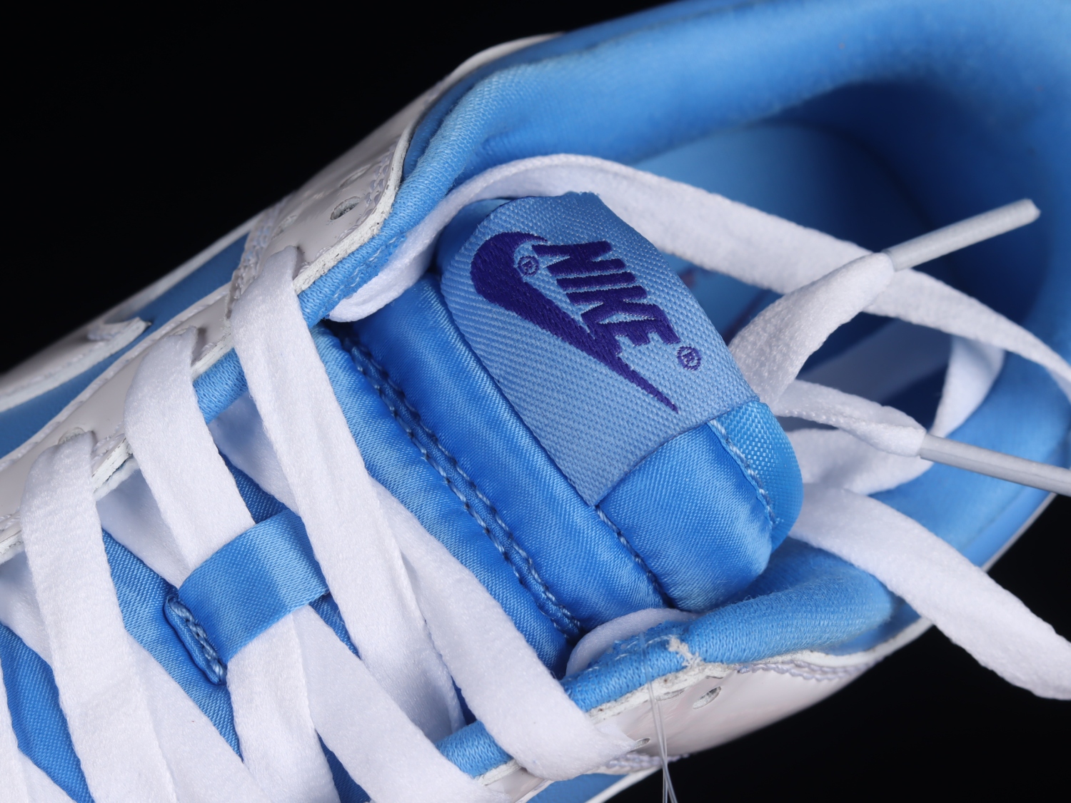 Nike Dunk Low Reverse UNC (W)  DJ9955-101