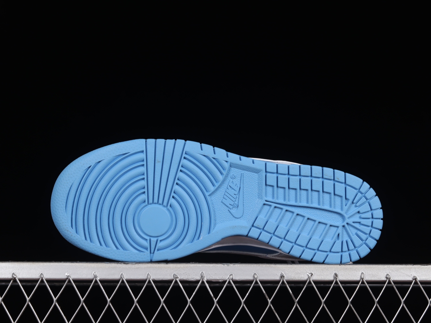 Nike Dunk Low Reverse UNC (W)  DJ9955-101