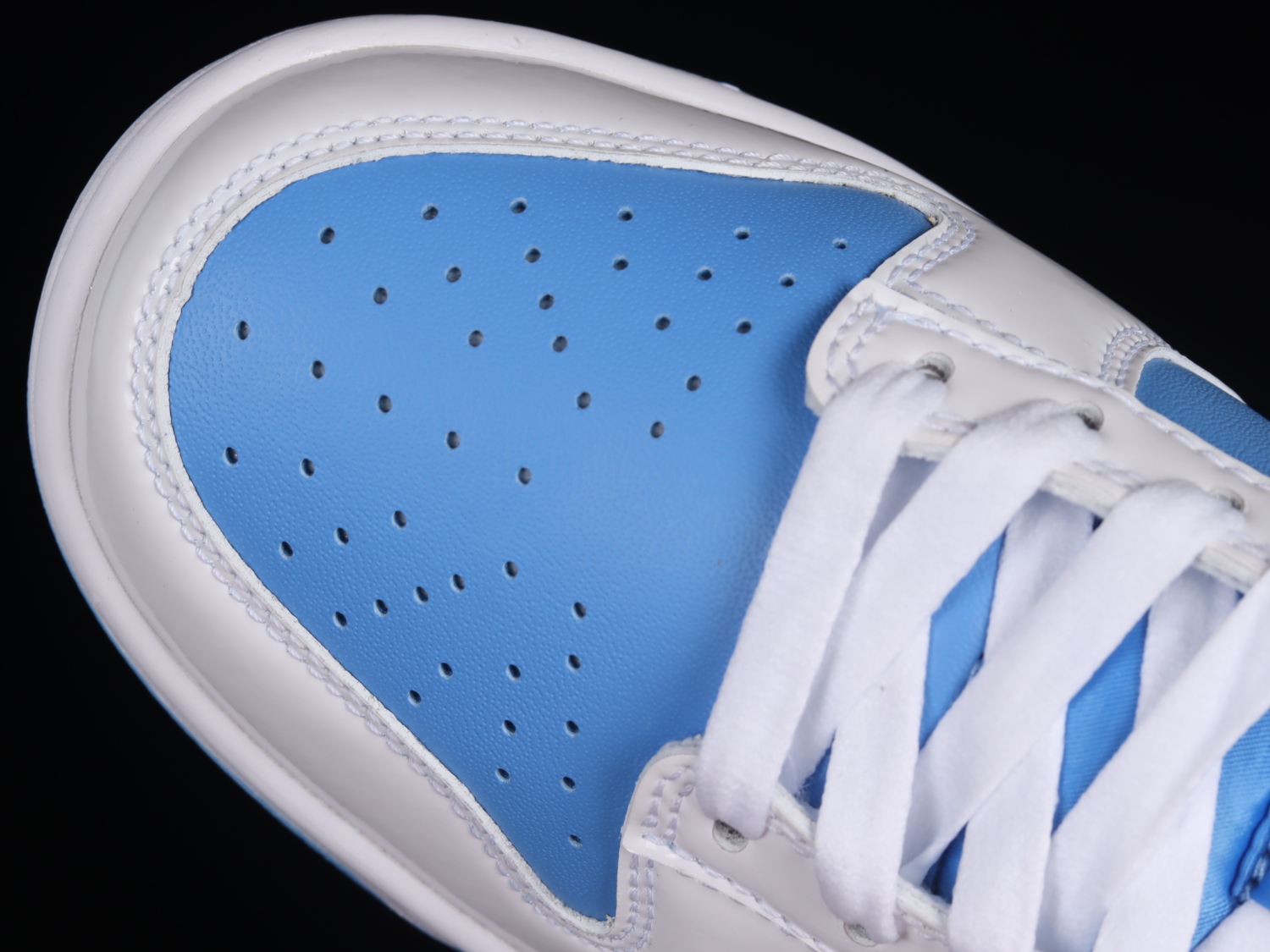 Nike Dunk Low Reverse UNC (W)  DJ9955-101