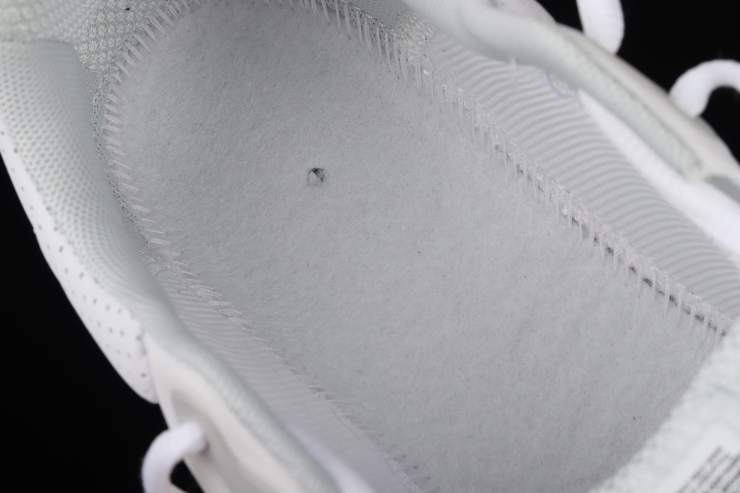 Nike Air Max Genome Triple White (W) CZ1645-100