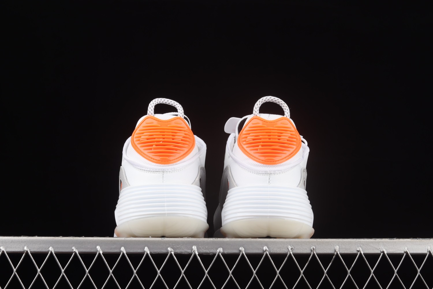 Nike Air Max 2090 White Magic Ember (W) DH8309-100