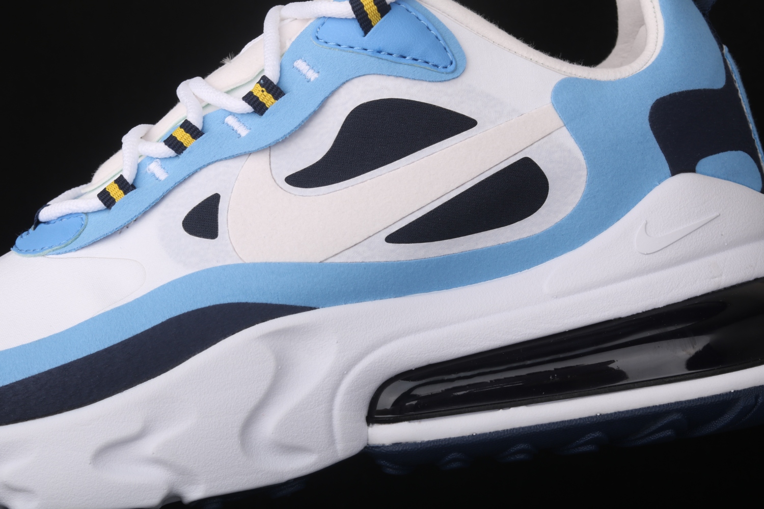 Nike Air Max 270 React UNC CT1264-104