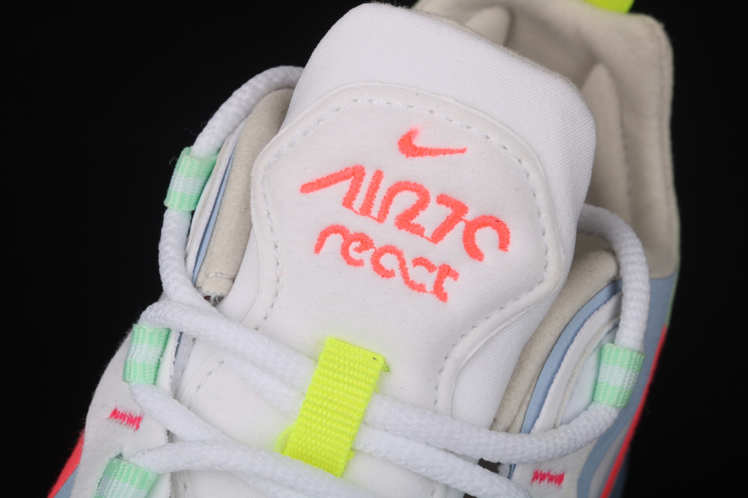 Nike Air Max 270 React Regrind Cucumber Green (W)  DB5927-161