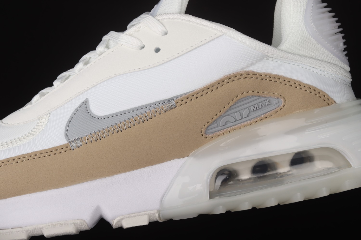 Nike Air Max 90 Light Bone University Gold (W)  DA8702-100