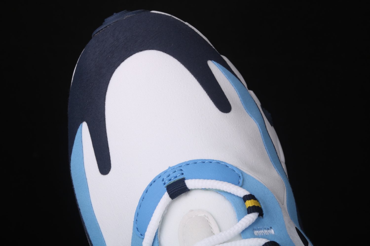 Nike Air Max 270 React UNC CT1264-104