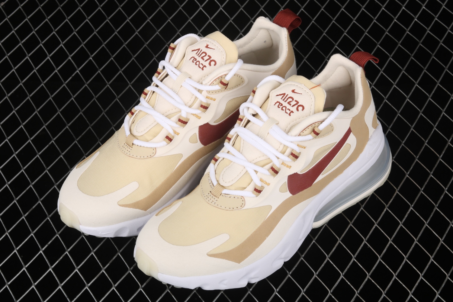 Nike Air Max 270 Equestrian (W) AT6174-700