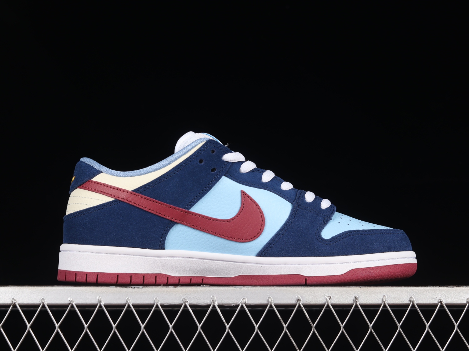 Nike Dunk SB Low FTC Finally 313170-463