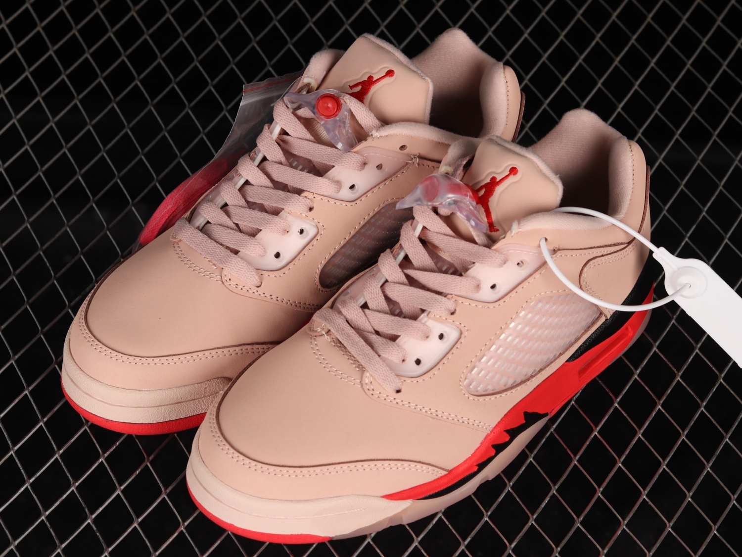 Jordan 5 Low Girls That Hoop (W) DA8016-806