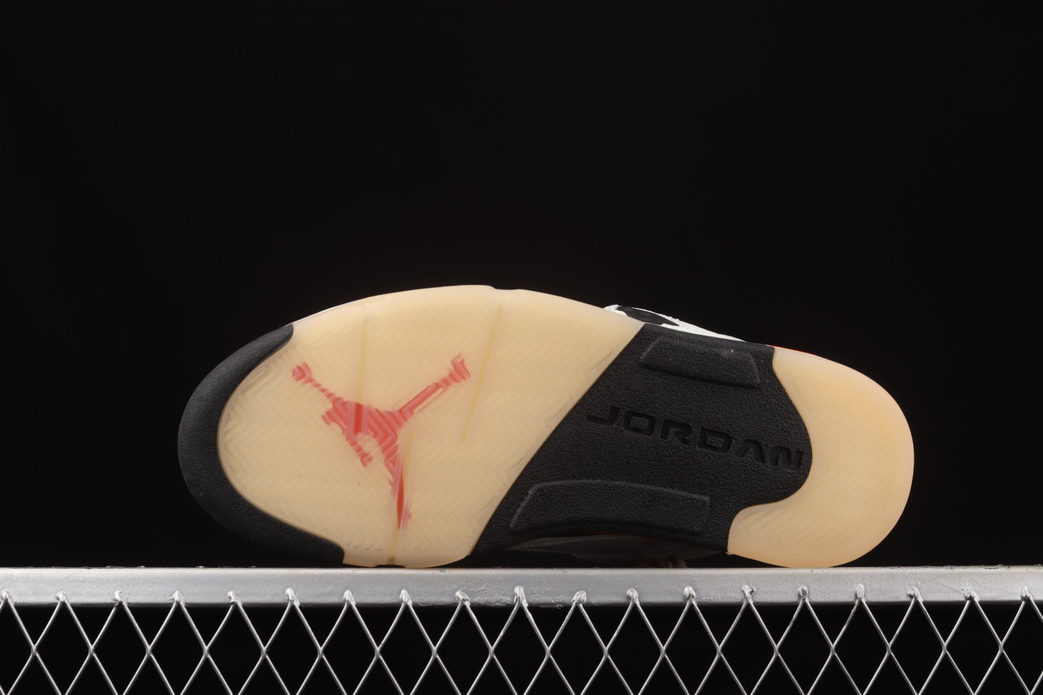 Jordan 5 Retro Shattered Backboard DC1060-100