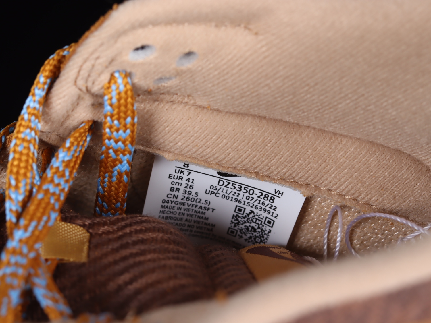 Nike Dunk Low SE Teddy Bear Parline DZ5350-288
