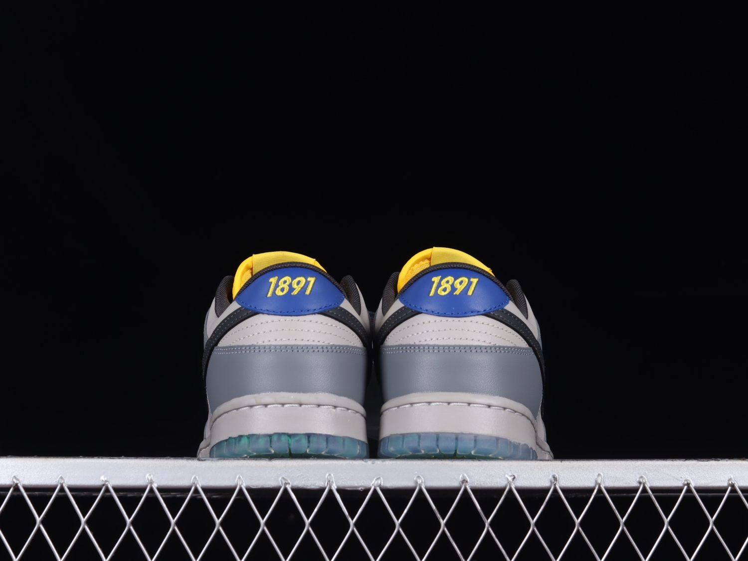 Nike Dunk Low North Carolina A&T DR6187-001