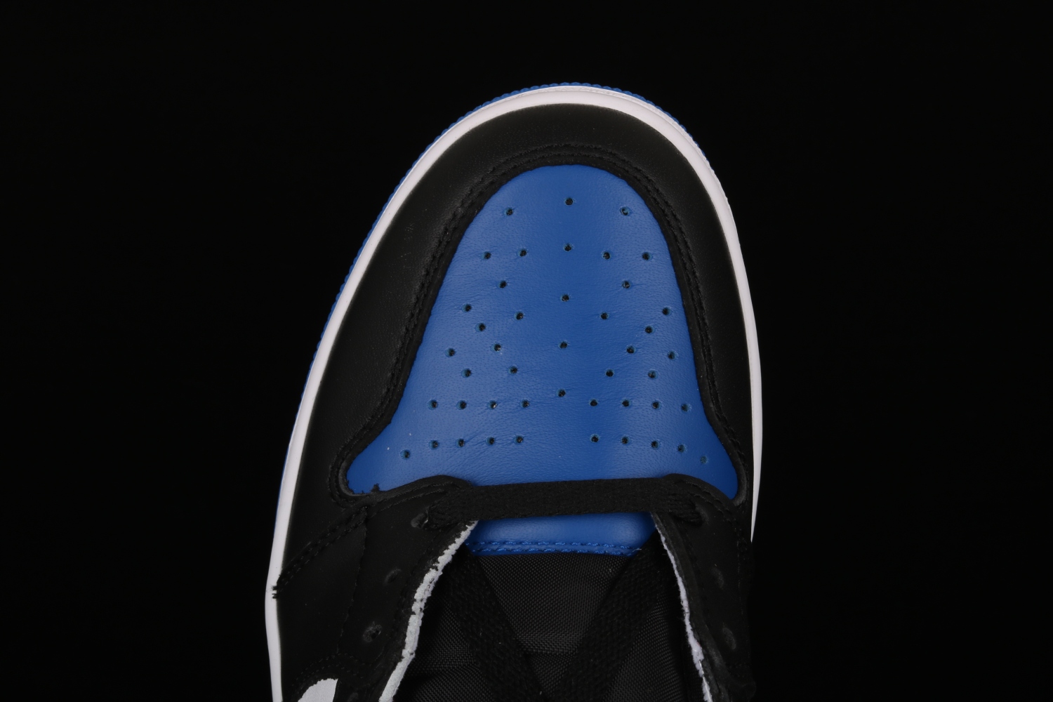 Jordan 1 Retro Top 3 555088-026