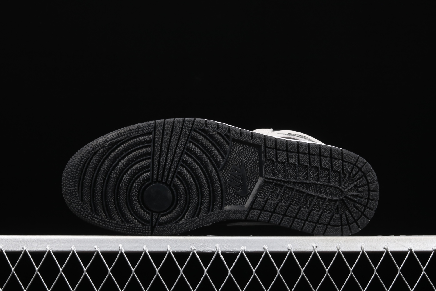 Jordan 1 Retro High Shadow 2.0 555088-035