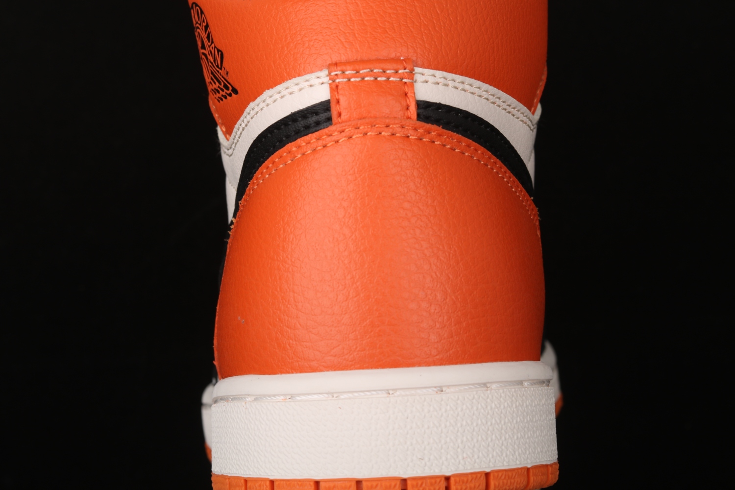 Jordan 1 Retro Shattered Backboard  555088-005