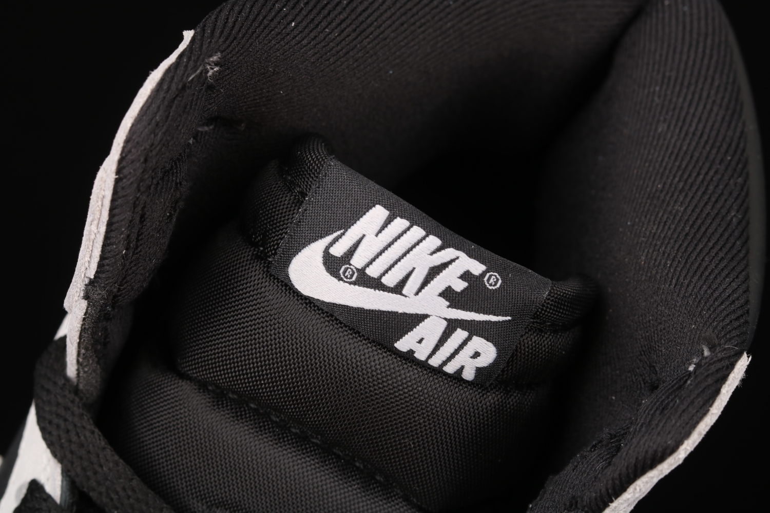 Jordan 1 Retro High Shadow 2.0 555088-035