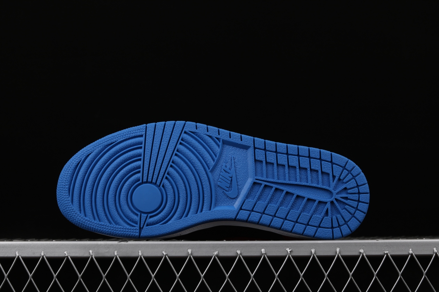 Jordan 1 Retro Top 3 555088-026