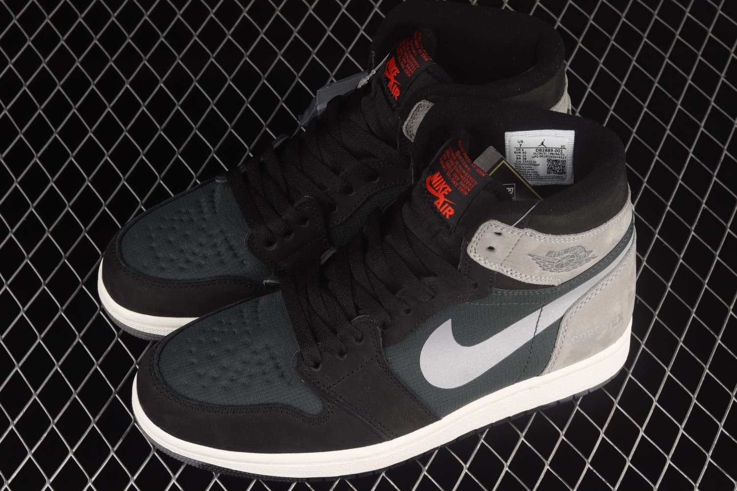 Jordan 1 Retro High Element Gore-Tex Black Particle Grey DB2889-001