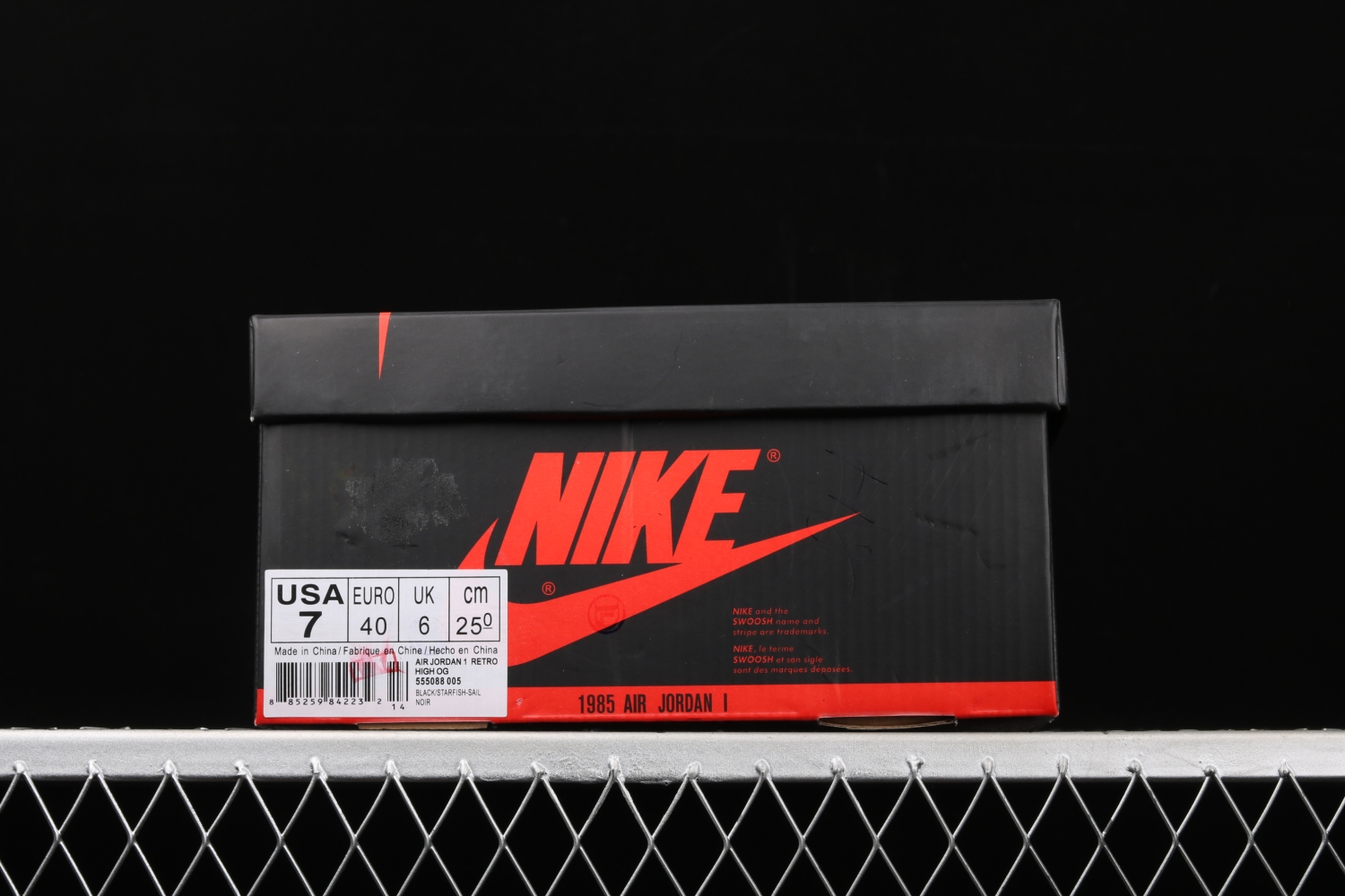 Jordan 1 Retro Shattered Backboard  555088-005