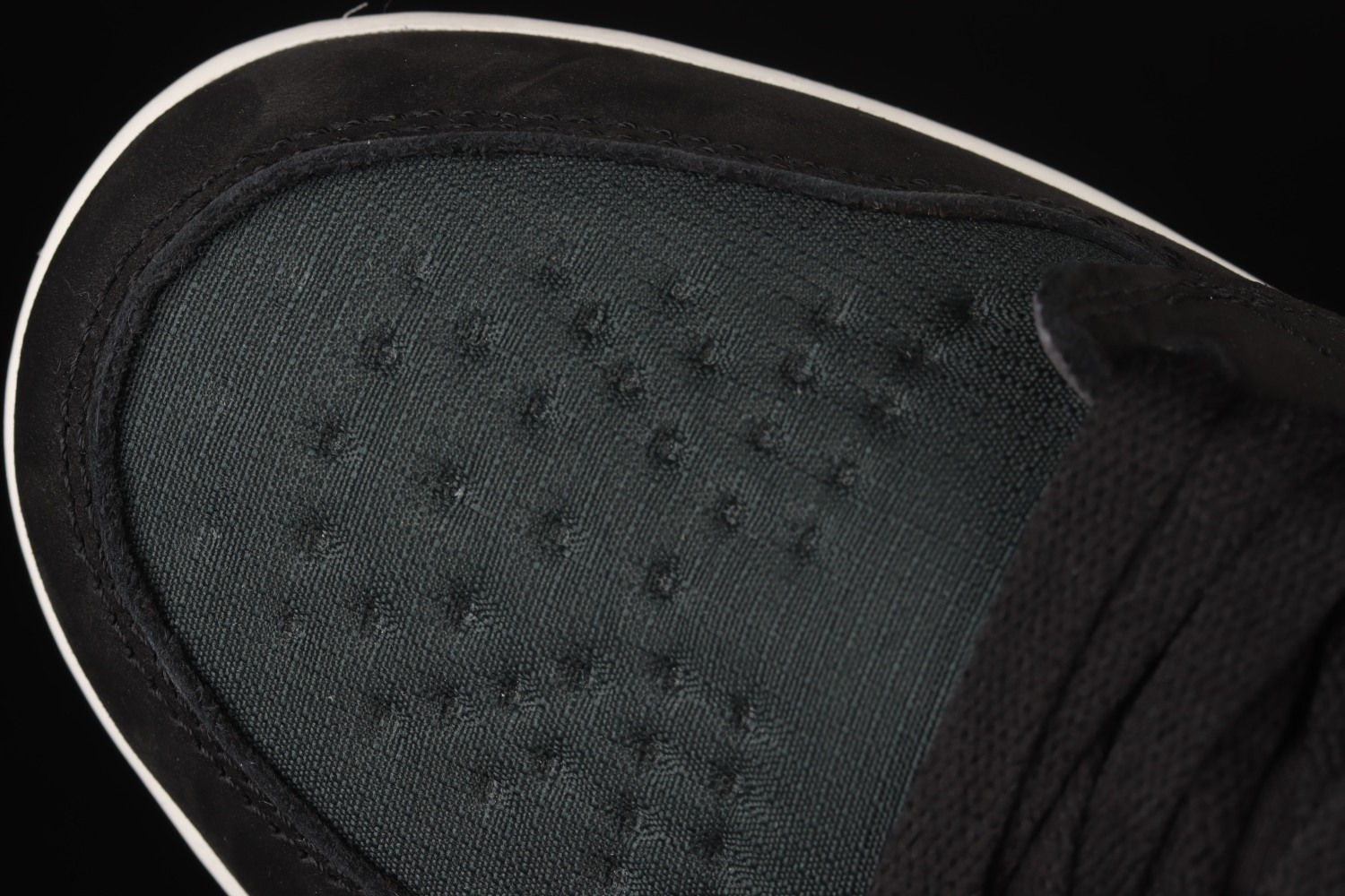 Jordan 1 Retro High Element Gore-Tex Black Particle Grey DB2889-001